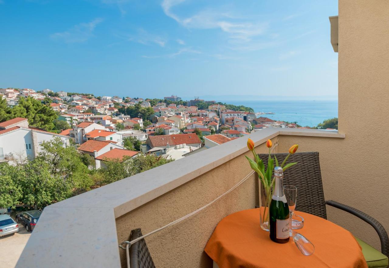 Apartmani Putnik Baska Voda Exterior photo