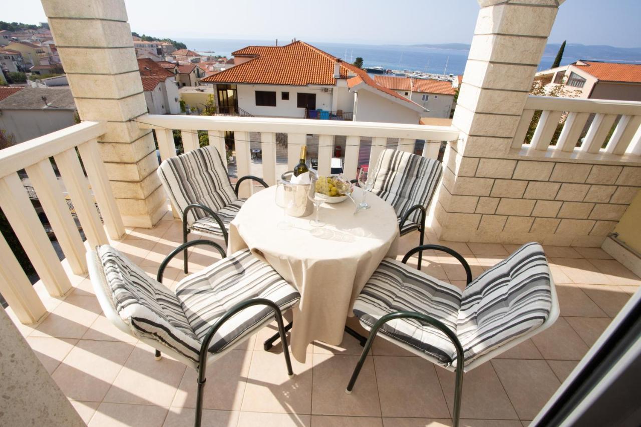 Apartmani Putnik Baska Voda Exterior photo