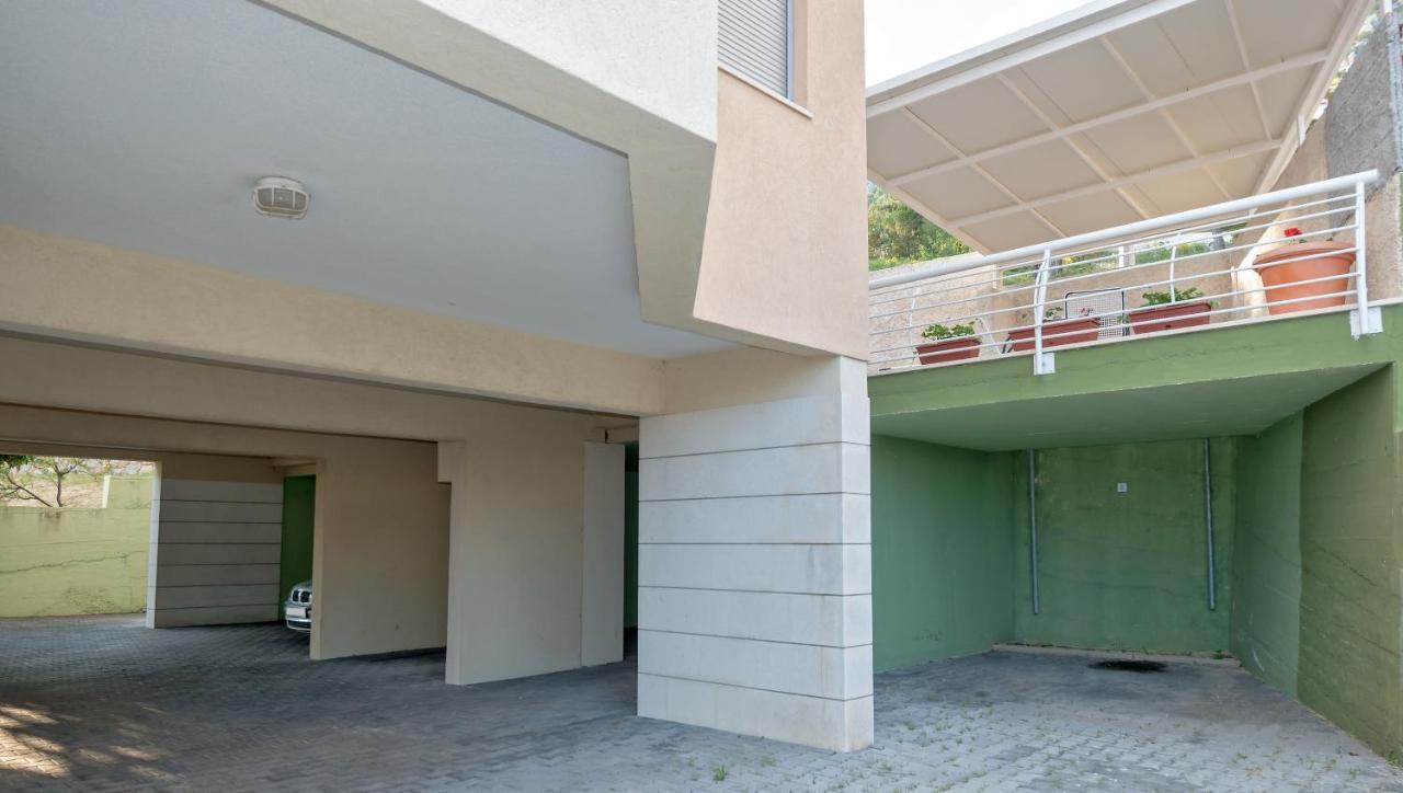 Apartmani Putnik Baska Voda Exterior photo